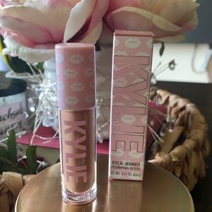 Kylie Cosmetics Lip Plumping Lip Gloss